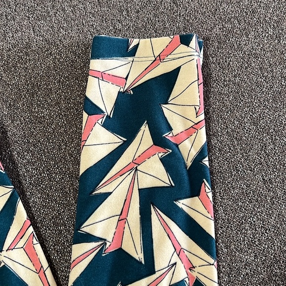 LuLaRoe paper airplane leggings. One Size. - Picture 3 of 5